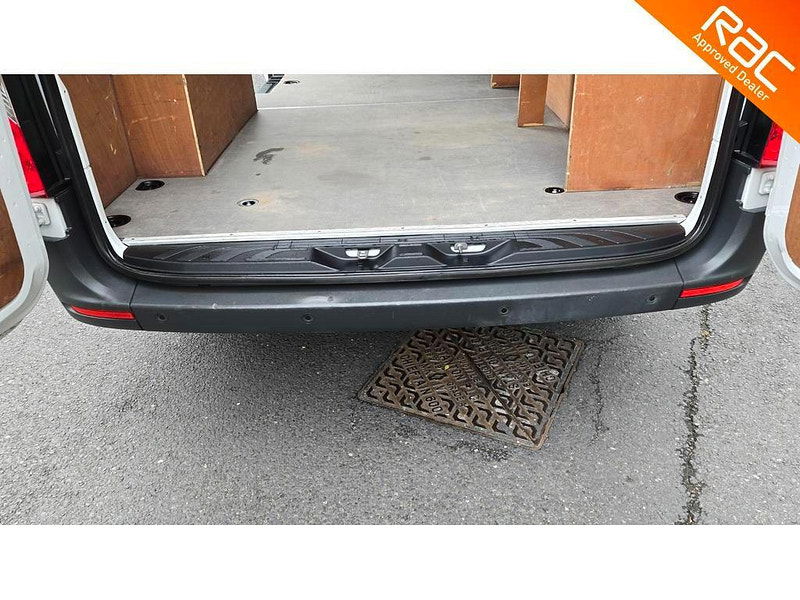 Mercedes-Benz Sprinter 2.0 315 CDI Premium RWD L2 H2 Euro 6 (s/s) 5dr 5dr Manual 2025
