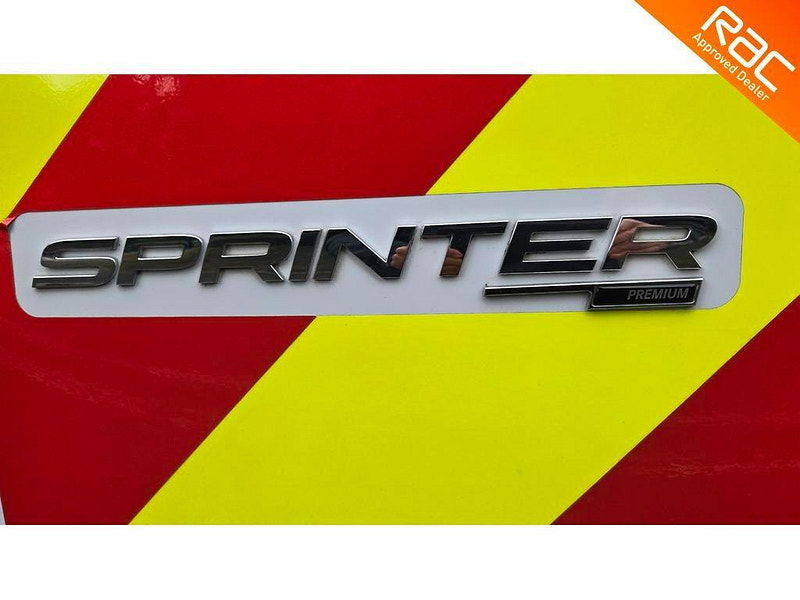 Mercedes-Benz Sprinter 2.0 315 CDI Premium RWD L2 H2 Euro 6 (s/s) 5dr 5dr Manual 2025