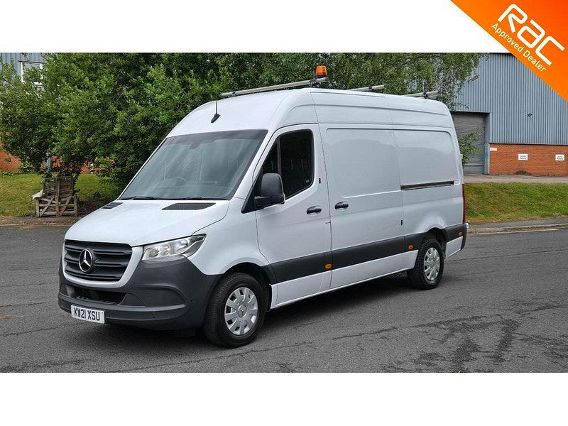 Mercedes-Benz Sprinter 2.0 315 CDI Premium RWD L2 H2 Euro 6 (s/s) 5dr 5dr Manual 2025
