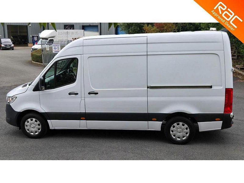 Mercedes-Benz Sprinter 2.0 315 CDI Premium RWD L2 H2 Euro 6 (s/s) 5dr 5dr Manual 2025