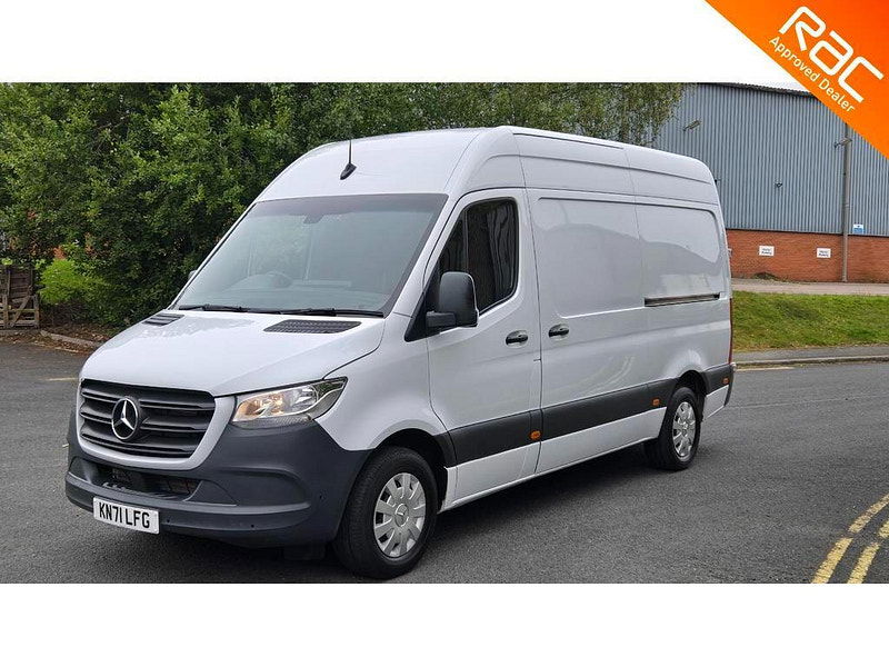 Mercedes-Benz Sprinter 2.0 315 CDI Premium RWD L2 H2 Euro 6 (s/s) 5dr 5dr Manual 2025