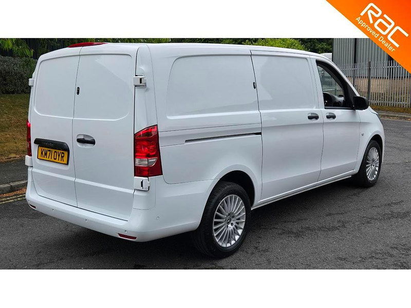 Mercedes-Benz Vito 2.0 114 CDI Premium G-Tronic RWD L2 Euro 6 (s/s) 5dr (LWB) 5dr Automatic 2025