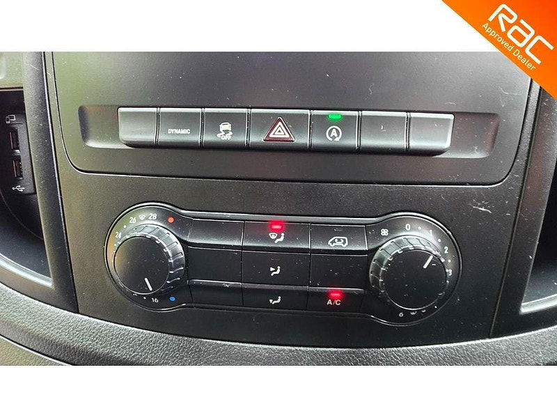 Mercedes-Benz Vito 2.0 114 CDI Premium G-Tronic RWD L2 Euro 6 (s/s) 5dr (LWB) 5dr Automatic 2025