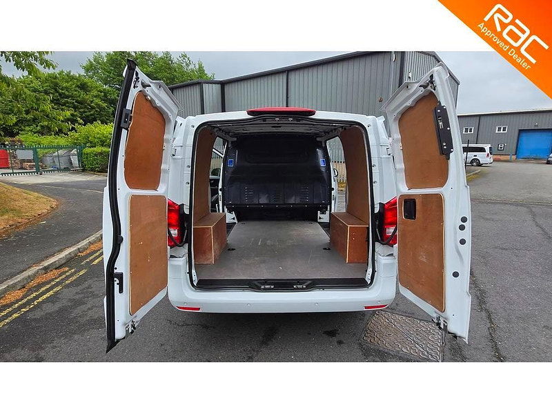 Mercedes-Benz Vito 2.0 114 CDI Premium G-Tronic RWD L2 Euro 6 (s/s) 5dr (LWB) 5dr Automatic 2025