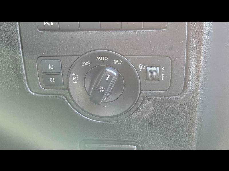 Mercedes-Benz Vito 2.1 114 CDI Premium RWD L3 Euro 6 (s/s) 5dr 5dr Manual 2025