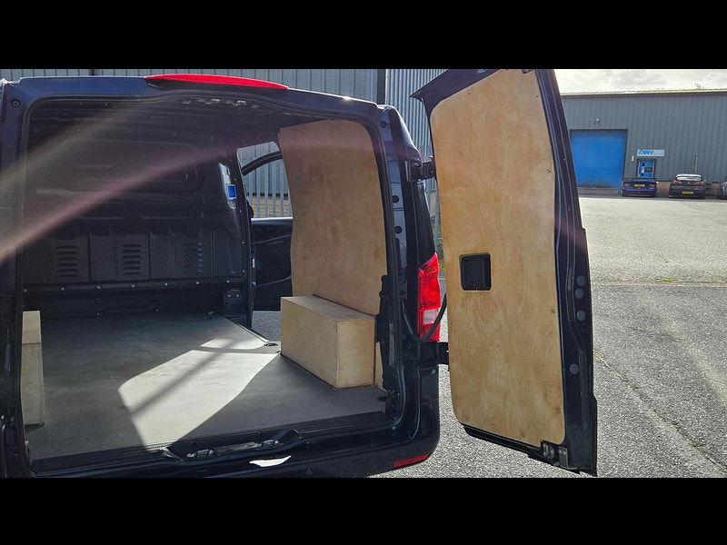 Mercedes-Benz Vito 2.1 114 CDI Premium RWD L3 Euro 6 (s/s) 5dr 5dr Manual 2025