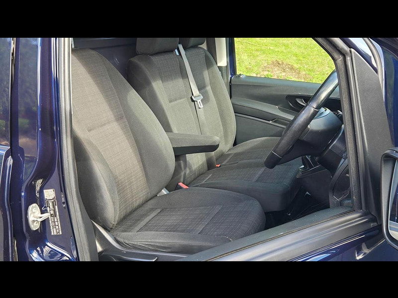 Mercedes-Benz Vito 2.1 114 CDI Premium RWD L3 Euro 6 (s/s) 5dr 5dr Manual 2025