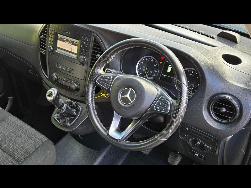 Mercedes-Benz Vito 2.1 114 CDI Premium RWD L3 Euro 6 (s/s) 5dr 5dr Manual 2025