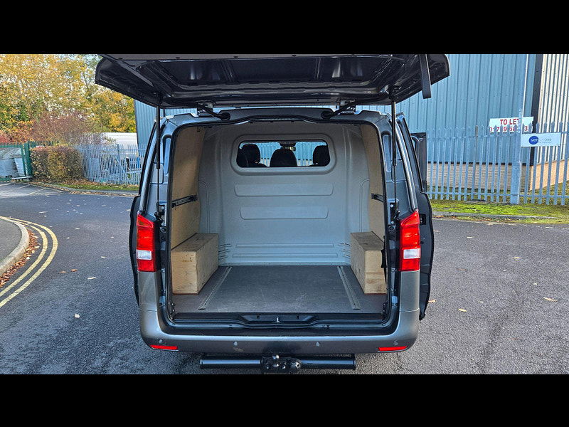 Mercedes-Benz Vito 2.1 116 CDI Premium Crew Van G-Tronic+ RWD L2 Euro 6 (s/s) 5dr (LWB) 5dr Automatic 2025