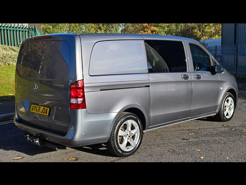 Mercedes-Benz Vito 2.1 116 CDI Premium Crew Van G-Tronic+ RWD L2 Euro 6 (s/s) 5dr (LWB) 5dr Automatic 2025