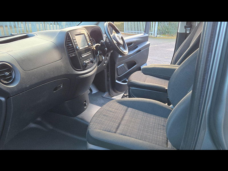 Mercedes-Benz Vito 2.1 116 CDI Premium Crew Van G-Tronic+ RWD L2 Euro 6 (s/s) 5dr (LWB) 5dr Automatic 2025