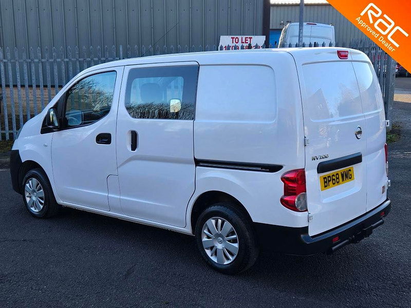 Nissan NV200 1.5 dCi Acenta Panel Van 6dr Diesel CREW VAN SWB Euro 6 (90 ps) 6dr Manual 2025