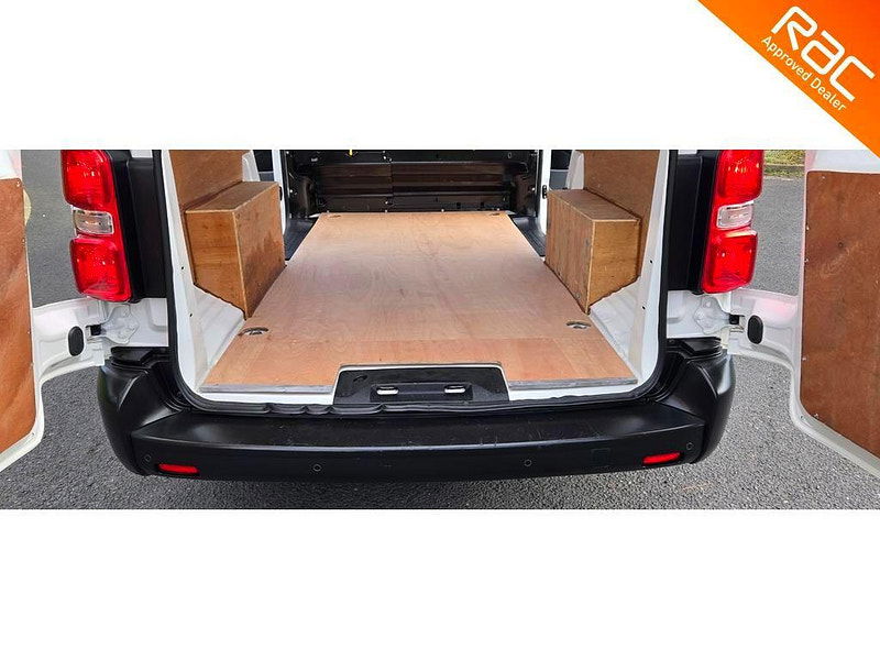 Peugeot Expert 2.0 BlueHDi 1400 Professional Long Panel Van LWB Euro 6 (s/s) 6dr 6dr Manual 2025