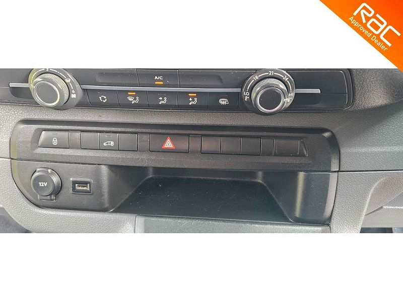 Peugeot Expert 2.0 BlueHDi 1400 Professional Long Panel Van LWB Euro 6 (s/s) 6dr 6dr Manual 2025