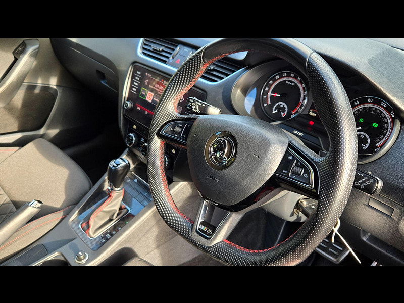 Skoda Octavia 2.0 TDI vRS Hatchback 5dr Diesel DSG Euro 6 (s/s) (184 ps) 5dr Automatic 2025