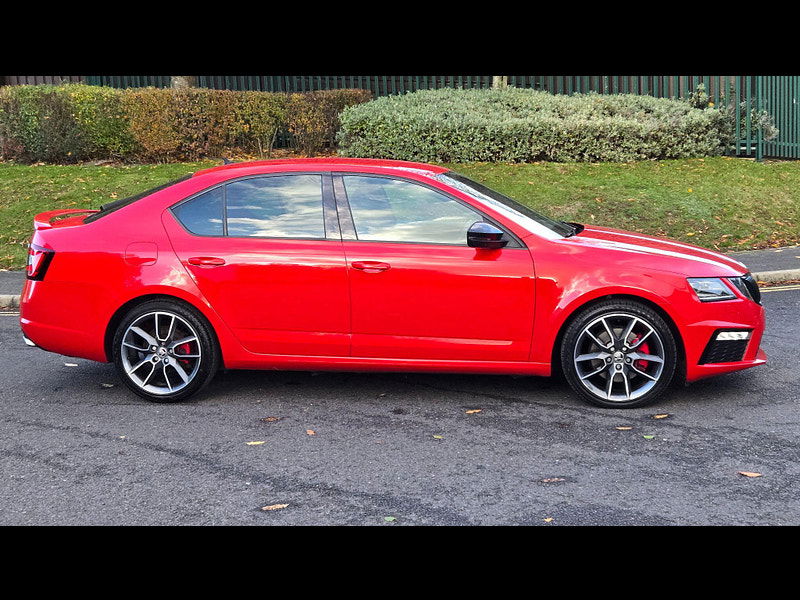 Skoda Octavia 2.0 TDI vRS Hatchback 5dr Diesel DSG Euro 6 (s/s) (184 ps) 5dr Automatic 2025
