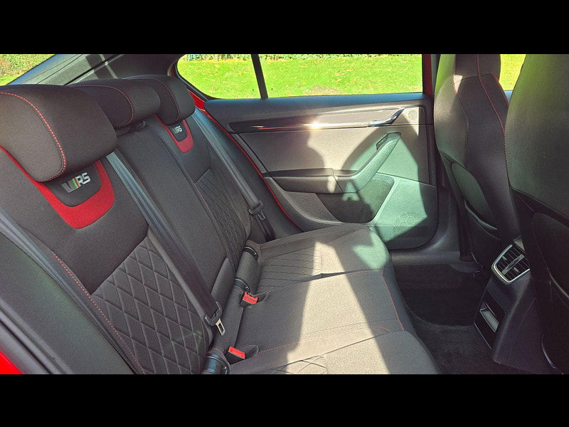 Skoda Octavia 2.0 TDI vRS Hatchback 5dr Diesel DSG Euro 6 (s/s) (184 ps) 5dr Automatic 2025