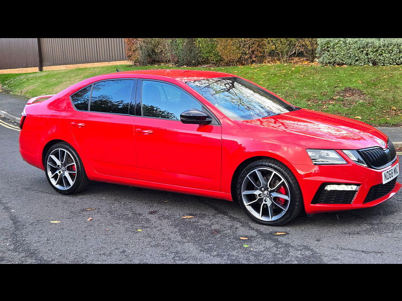 Skoda Octavia 2.0 TDI vRS Hatchback 5dr Diesel DSG Euro 6 (s/s) (184 ps) 5dr Automatic 2025