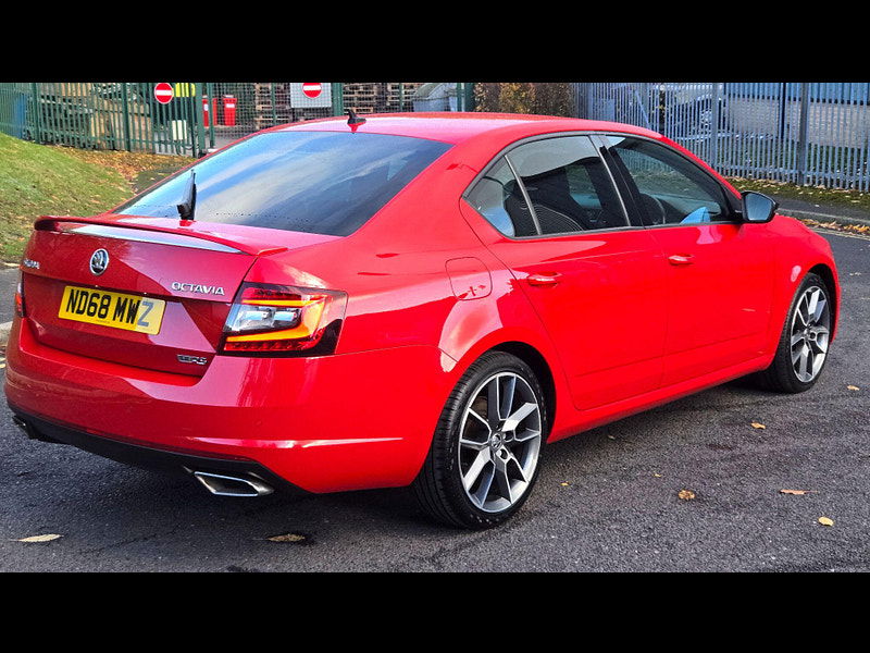 Skoda Octavia 2.0 TDI vRS Hatchback 5dr Diesel DSG Euro 6 (s/s) (184 ps) 5dr Automatic 2025