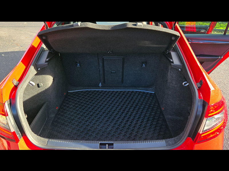 Skoda Octavia 2.0 TDI vRS Hatchback 5dr Diesel DSG Euro 6 (s/s) (184 ps) 5dr Automatic 2025