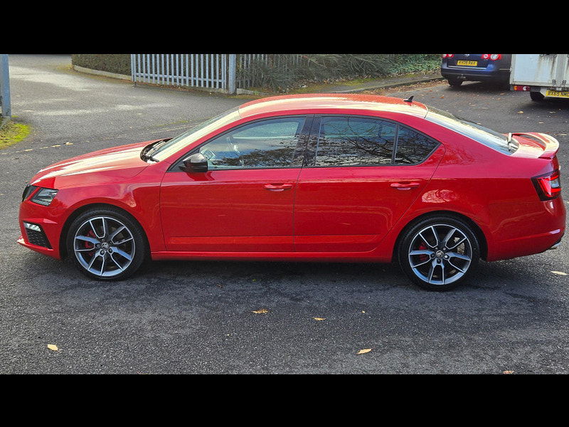 Skoda Octavia 2.0 TDI vRS Hatchback 5dr Diesel DSG Euro 6 (s/s) (184 ps) 5dr Automatic 2025