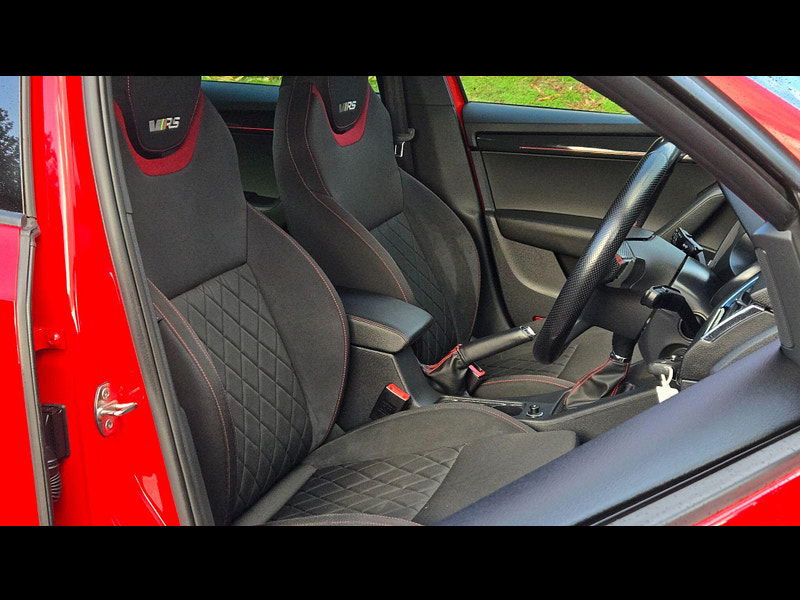 Skoda Octavia 2.0 TDI vRS Hatchback 5dr Diesel DSG Euro 6 (s/s) (184 ps) 5dr Automatic 2025