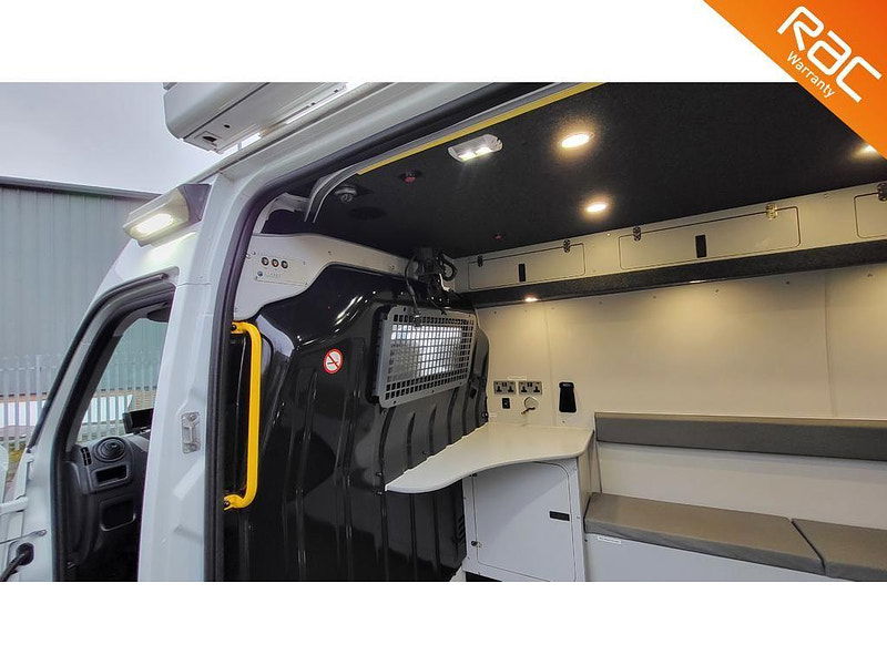 Vauxhall Movano 2.3 CDTi 3500 Panel Van 5dr Diesel Manual FWD L3 H2 Euro 5 (125 ps) 5dr Manual 2025