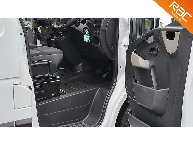 Vauxhall Movano 2.3 CDTi 3500 Panel Van 5dr Diesel Manual FWD L3 H2 Euro 5 (125 ps) 5dr Manual 2025