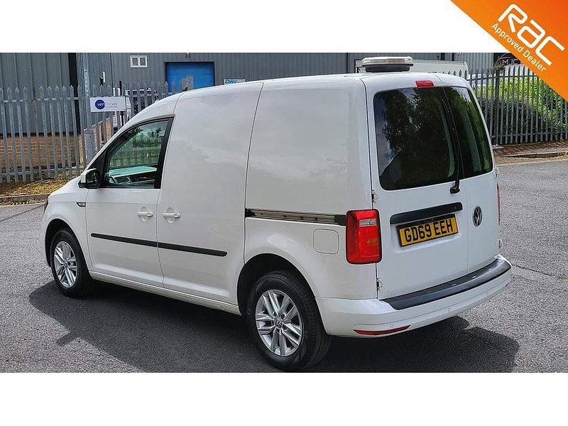 Volkswagen Caddy 2.0 TDI C20 Highline DSG SWB Euro 6 (s/s) 5dr 5dr Automatic 2024