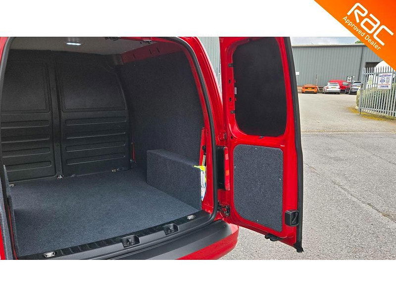 Volkswagen Caddy 2.0 TDI C20 Highline DSG SWB Euro 6 (s/s) 5dr 5dr Automatic 2025