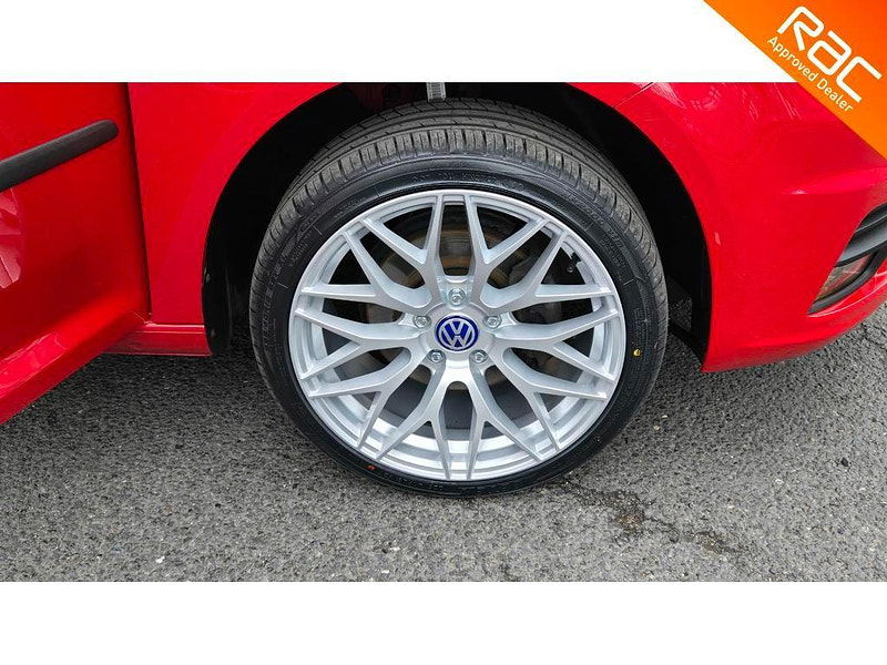 Volkswagen Caddy 2.0 TDI C20 Highline DSG SWB Euro 6 (s/s) 5dr 5dr Automatic 2025