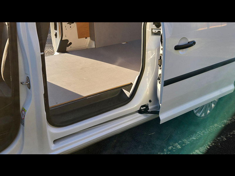 Volkswagen Caddy Maxi 2.0 TDI C20 BlueMotion Tech Startline LWB Euro 6 (s/s) 6dr 6dr Manual 2025