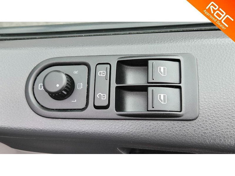 Volkswagen California OCEAN SE TDi 180 BLUEMOTION 0dr Manual 2025