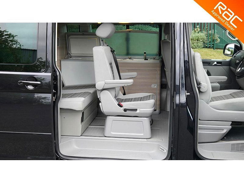 Volkswagen California OCEAN SE TDi 180 BLUEMOTION 0dr Manual 2025