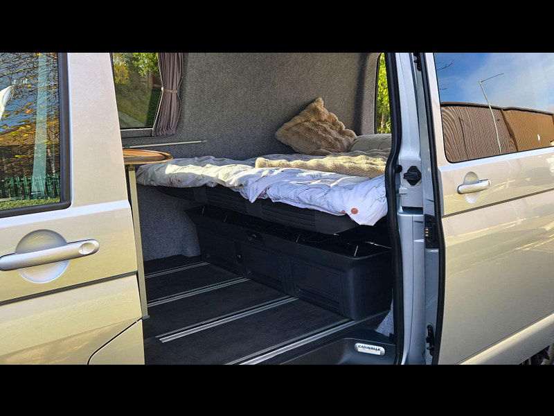 Volkswagen T5.1 Campervan CAMPERVAN 6 SEATS 0dr Manual 2025