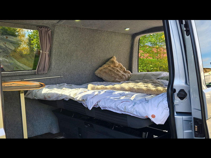 Volkswagen T5.1 Campervan CAMPERVAN 6 SEATS 0dr Manual 2025