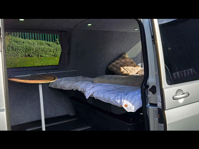 Volkswagen T5.1 Campervan CAMPERVAN 6 SEATS 0dr Manual 2025