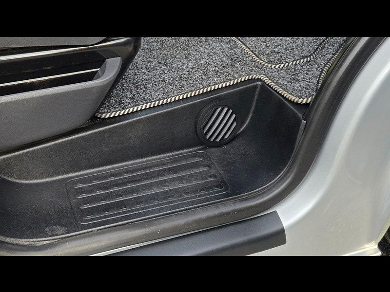 Volkswagen T5.1 Campervan CAMPERVAN 6 SEATS 0dr Manual 2025