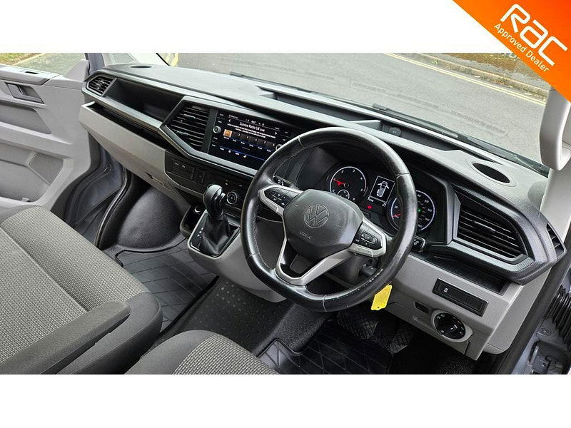 Volkswagen Transporter 2.0 BiTDI T32 Highline DSG FWD LWB High Roof Euro 6 (s/s) 5dr 5dr Automatic 2025