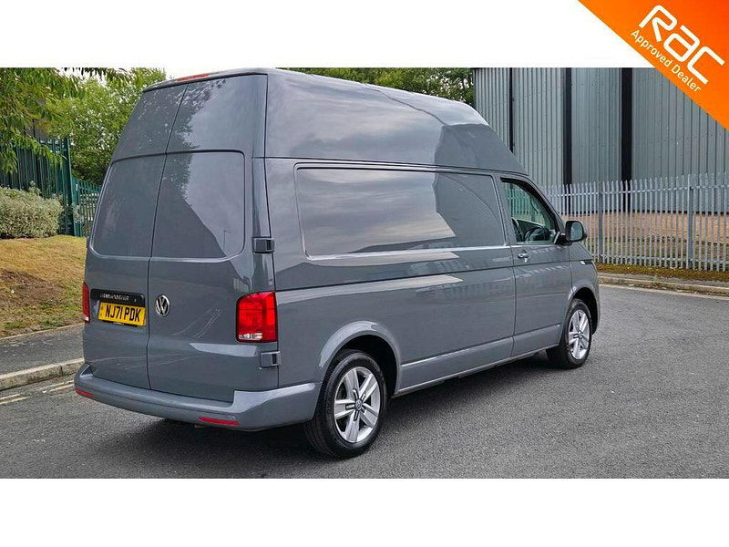 Volkswagen Transporter 2.0 BiTDI T32 Highline DSG FWD LWB High Roof Euro 6 (s/s) 5dr 5dr Automatic 2025
