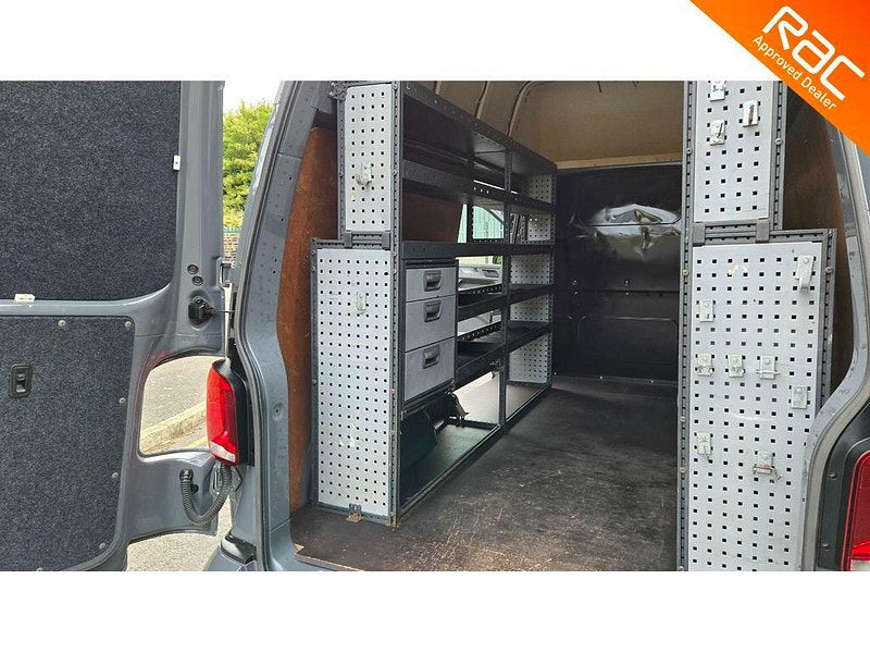 Volkswagen Transporter 2.0 BiTDI T32 Highline DSG FWD LWB High Roof Euro 6 (s/s) 5dr 5dr Automatic 2025