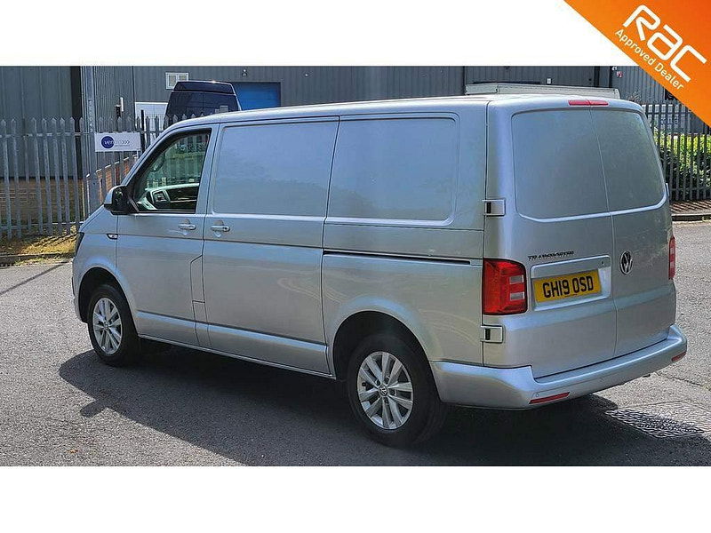 Volkswagen Transporter 2.0 TDI T28 BlueMotion Tech Highline FWD SWB Euro 6 (s/s) 5dr 5dr Manual 2024