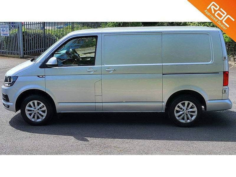 Volkswagen Transporter 2.0 TDI T28 BlueMotion Tech Highline FWD SWB Euro 6 (s/s) 5dr 5dr Manual 2024