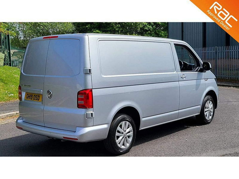 Volkswagen Transporter 2.0 TDI T28 BlueMotion Tech Highline FWD SWB Euro 6 (s/s) 5dr 5dr Manual 2024