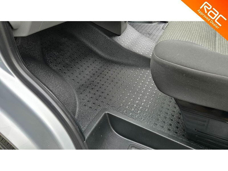 Volkswagen Transporter 2.0 TDI T28 Startline FWD LWB Euro 6 (s/s) 5dr 5dr Manual 2025