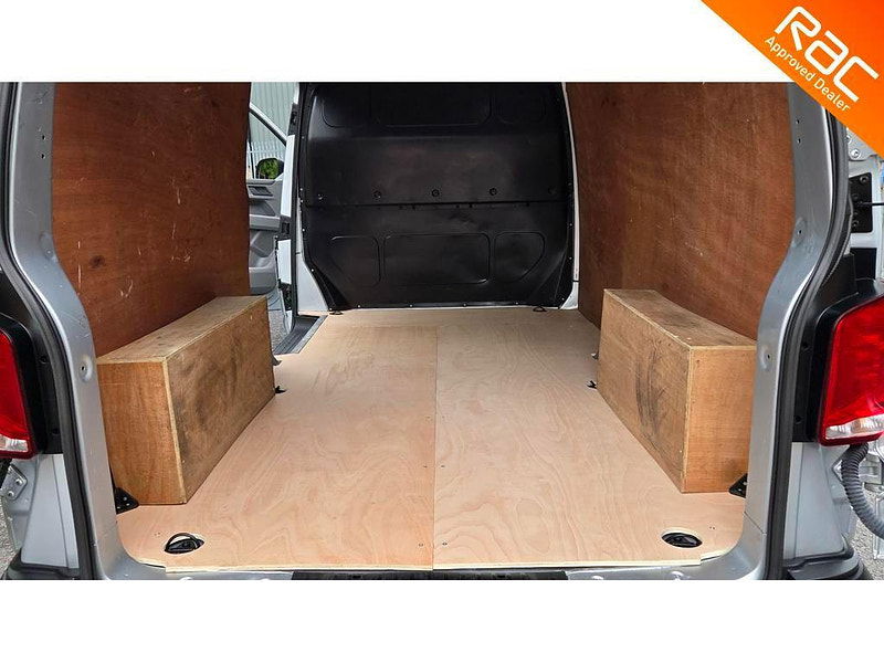 Volkswagen Transporter 2.0 TDI T28 Startline FWD LWB Euro 6 (s/s) 5dr 5dr Manual 2025