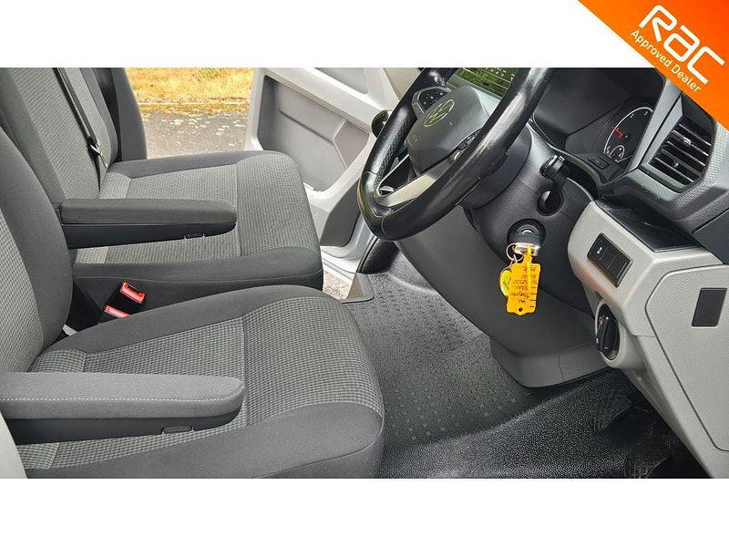 Volkswagen Transporter 2.0 TDI T28 Startline FWD LWB Euro 6 (s/s) 5dr 5dr Manual 2025