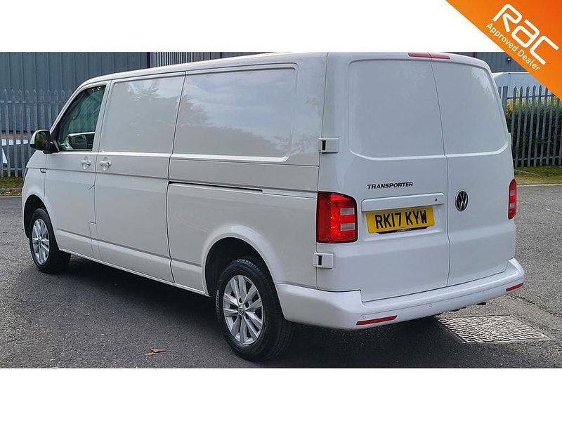 Volkswagen Transporter 2.0 TDI T30 BlueMotion Tech Highline Panel Van 5dr Diesel Manual FWD LWB Euro 6 (s/s) (102 ps) 5dr Manual 2024