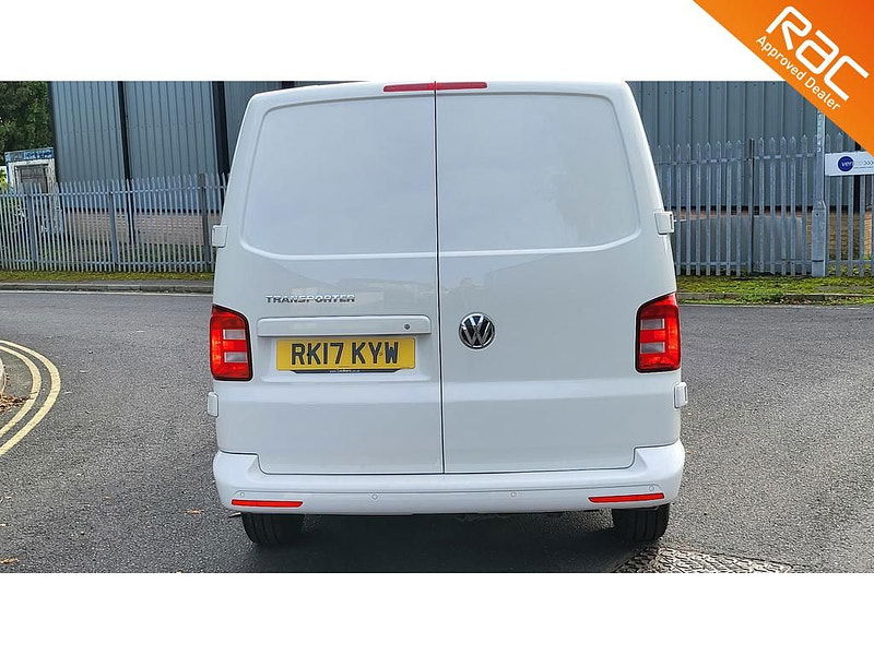 Volkswagen Transporter 2.0 TDI T30 BlueMotion Tech Highline Panel Van 5dr Diesel Manual FWD LWB Euro 6 (s/s) (102 ps) 5dr Manual 2024