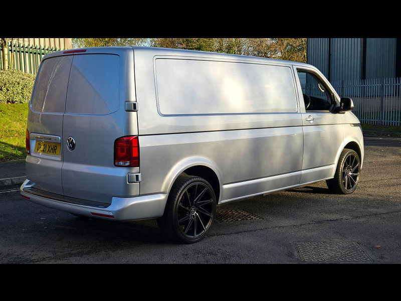 Volkswagen Transporter 2.0 TDI T30 Highline DSG FWD LWB Euro 6 (s/s) 5dr 5dr Automatic 2025
